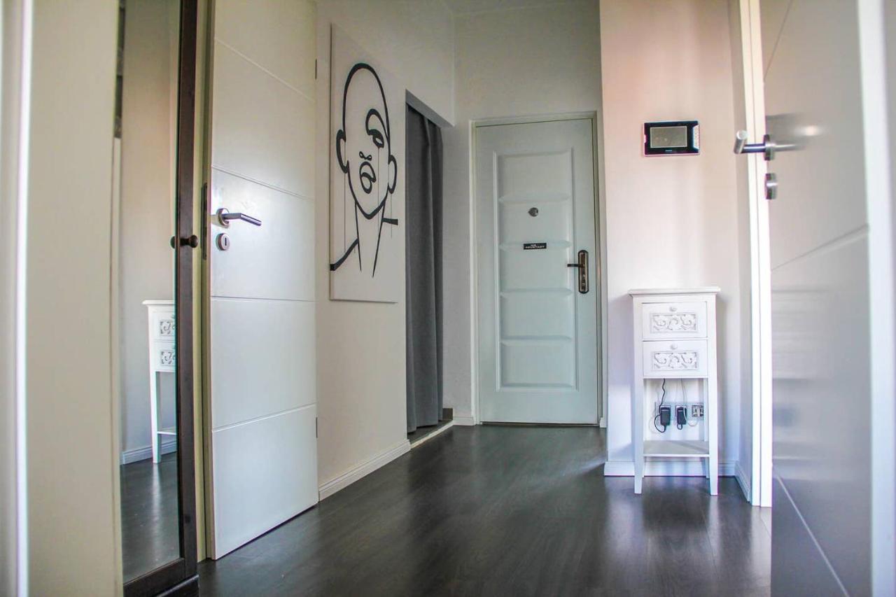 EXKLUSIVE 2 Zimmer Wohnung mit Balkon in Top Lage! BRE Exterior foto